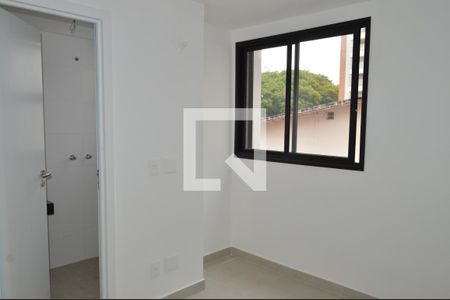 Casa para alugar com 122m², 2 quartos e 2 vagasSuíte