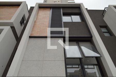 Casa para alugar com 122m², 2 quartos e 2 vagasFachada