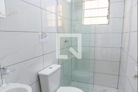 Banheiro de kitnet/studio para alugar com 1 quarto, 24m² em Ipiranga, São Paulo