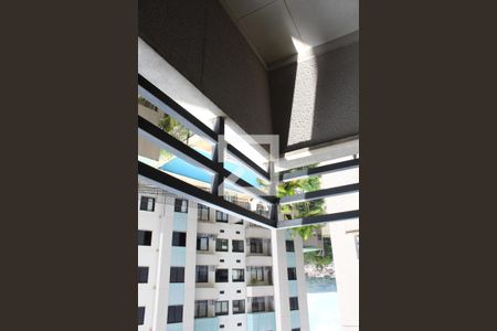 Apartamento para alugar com 48m², 2 quartos e 1 vagaSacada