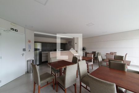 Apartamento à venda com 56m², 2 quartos e 1 vaga Apartamento à venda com 56m², 2 quartos e 1 vagaÁrea comum - Salão de festas