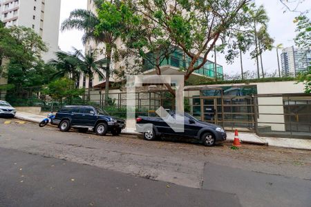 Apartamento à venda com 147m², 3 quartos e 3 vagasFachada