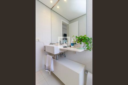 Apartamento à venda com 147m², 3 quartos e 3 vagasSuíte 1 - Banheiro