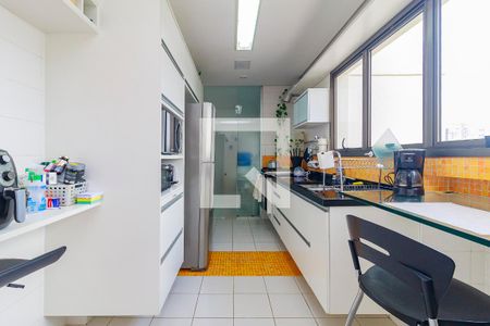 Apartamento à venda com 147m², 3 quartos e 3 vagasCozinha
