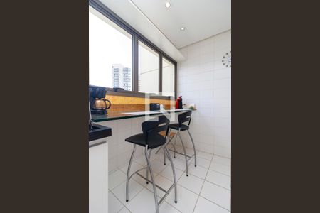 Apartamento à venda com 147m², 3 quartos e 3 vagasCozinha