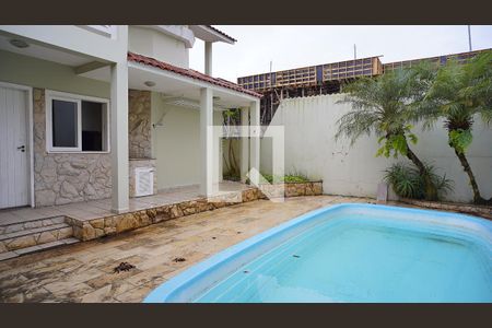 Casa para alugar com 350m², 5 quartos e 4 vagasPiscina e patio