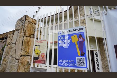 Casa para alugar com 350m², 5 quartos e 4 vagasPlaquinha 