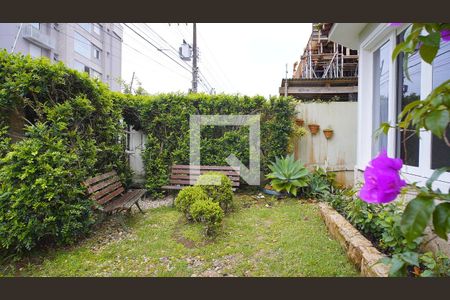 Casa para alugar com 350m², 5 quartos e 4 vagasPátio frente