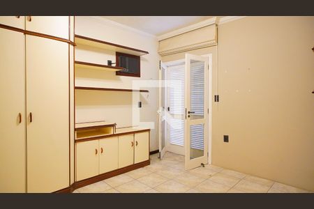 Casa para alugar com 350m², 5 quartos e 4 vagasQuarto 2