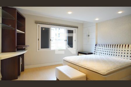 Casa para alugar com 350m², 5 quartos e 4 vagasSuíte 1