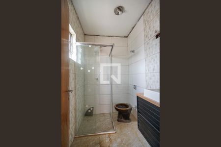 Casa à venda com 340m², 4 quartos e 1 vaga Casa à venda com 340m², 4 quartos e 1 vagaBanheiro da suíte 02