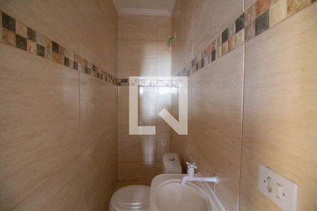 Banheiro de casa para alugar com 2 quartos, 46m² em Jardim Ipanema (Zona Oeste), São Paulo