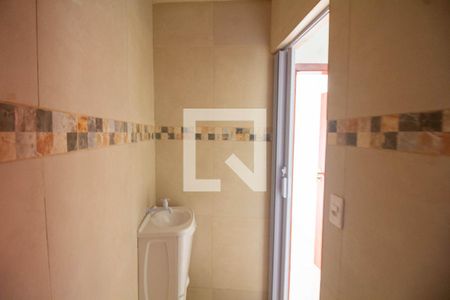 Casa para alugar com 34m², 2 quartos e sem vagaBanheiro