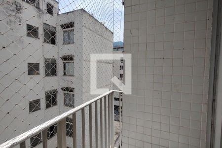 Apartamento para alugar com 70m², 2 quartos e 1 vagaVaranda da Sala