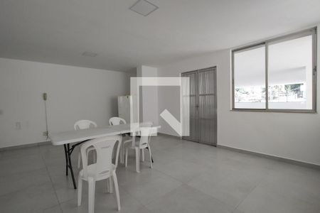 Apartamento para alugar com 70m², 2 quartos e 1 vagaÁrea comum - Salão de festas