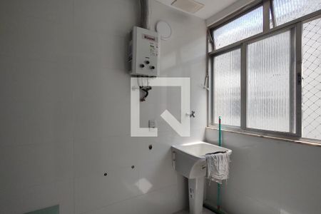 Apartamento para alugar com 70m², 2 quartos e 1 vagaÁrea de Serviço