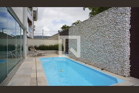 Apartamento para alugar com 297m², 3 quartos e 2 vagasÁrea comum - Piscina