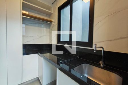 Casa de condomínio à venda com 210m², 3 quartos e 4 vagasÁrea de Serviço