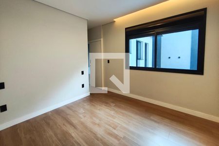 Casa de condomínio à venda com 210m², 3 quartos e 4 vagasQuarto Suíte 3