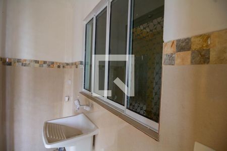 Casa para alugar com 49m², 2 quartos e sem vagaÁrea de Serviço