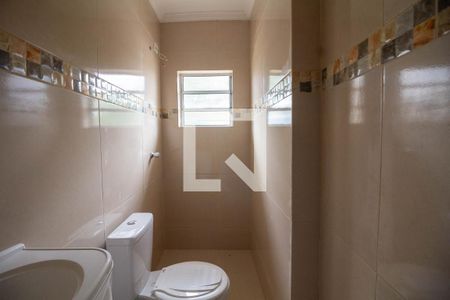 Casa para alugar com 49m², 2 quartos e sem vagaBanheiro