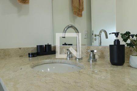 Apartamento para alugar com 75m², 2 quartos e 2 vagasBanheiro