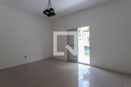 Casa à venda com 306m², 5 quartos e 4 vagas Casa à venda com 306m², 5 quartos e 4 vagasQuarto 5