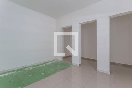 Sala de casa à venda com 5 quartos, 306m² em Jardim Luzitânia, São Paulo