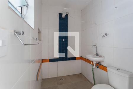 Casa à venda com 306m², 5 quartos e 4 vagas Casa à venda com 306m², 5 quartos e 4 vagasBanheiro de Serviço