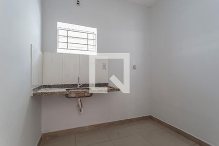 Casa à venda com 306m², 5 quartos e 4 vagas Casa à venda com 306m², 5 quartos e 4 vagasCozinha