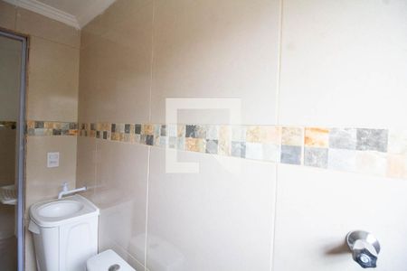 Casa para alugar com 41m², 2 quartos e sem vagaBanheiro