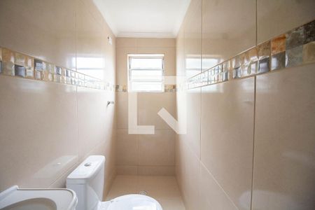 Casa para alugar com 41m², 2 quartos e sem vagaBanheiro