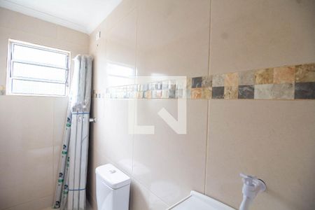 Casa para alugar com 41m², 2 quartos e sem vaga Casa para alugar com 41m², 2 quartos e sem vagaBanheiro