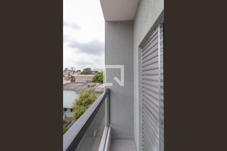 Casa à venda com 66m², 2 quartos e 2 vagasVaranda Suíte