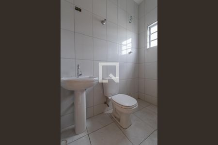 Casa à venda com 66m², 2 quartos e 2 vagasBanheiro Suíte