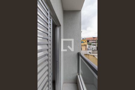 Casa à venda com 66m², 2 quartos e 2 vagasVaranda Suíte