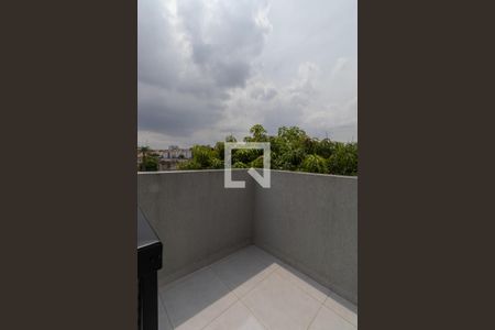 Casa de condomínio à venda com 67m², 2 quartos e 2 vagas Casa de condomínio à venda com 67m², 2 quartos e 2 vagasSuíte 1 varanda