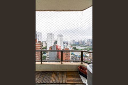 Apartamento à venda com 117m², 3 quartos e 4 vagasQuarto 2