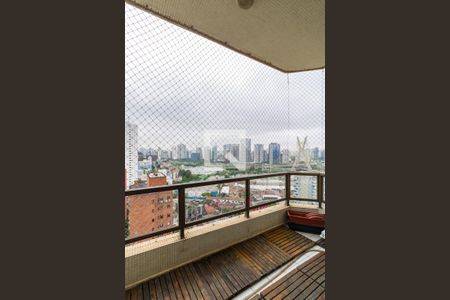 Apartamento à venda com 117m², 3 quartos e 4 vagasQuarto 2