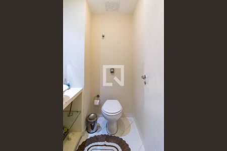 Apartamento à venda com 117m², 3 quartos e 4 vagasBanheiro