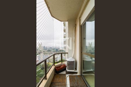 Apartamento à venda com 117m², 3 quartos e 4 vagasQuarto 2