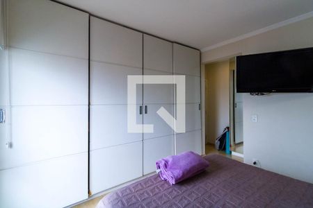 Apartamento à venda com 117m², 3 quartos e 4 vagasQuarto 2