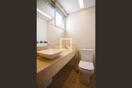 Apartamento à venda com 120m², 1 quarto e 2 vagasBanheiro Social