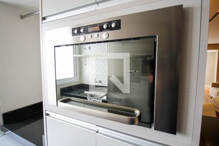 Apartamento à venda com 120m², 1 quarto e 2 vagasCozinha e Área de Serviço (Microondas)