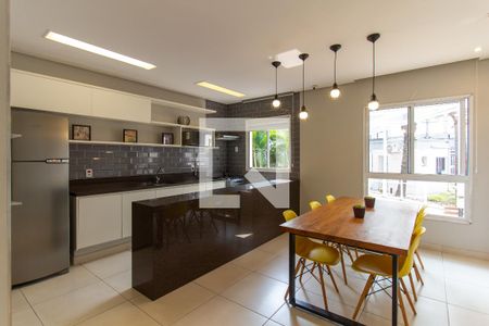Apartamento para alugar com 33m², 1 quarto e sem vaga Apartamento para alugar com 33m², 1 quarto e sem vagaÁrea comum - Salão de festas
