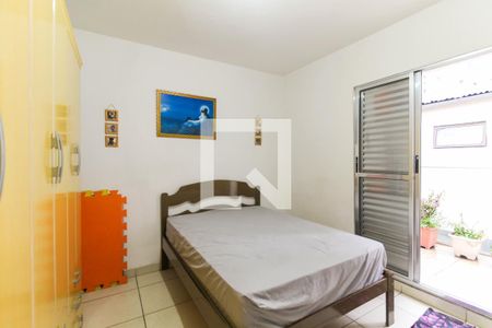 Casa à venda com 100m², 3 quartos e 1 vaga Casa à venda com 100m², 3 quartos e 1 vagaQuarto 2