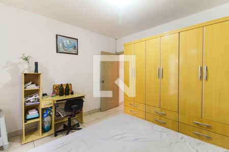 Casa à venda com 100m², 3 quartos e 1 vaga Casa à venda com 100m², 3 quartos e 1 vagaQuarto 2