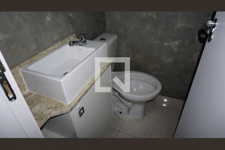 Lavabo de apartamento para alugar com 3 quartos, 140m² em Freguesia (jacarepaguá), Rio de Janeiro