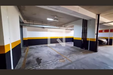 Apartamento à venda com 46m², 2 quartos e 1 vaga Apartamento à venda com 46m², 2 quartos e 1 vagaGaragem