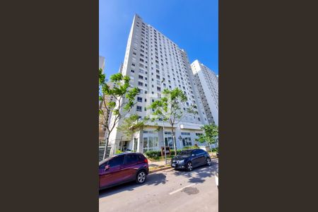 Apartamento à venda com 46m², 2 quartos e 1 vaga Apartamento à venda com 46m², 2 quartos e 1 vagaFachada